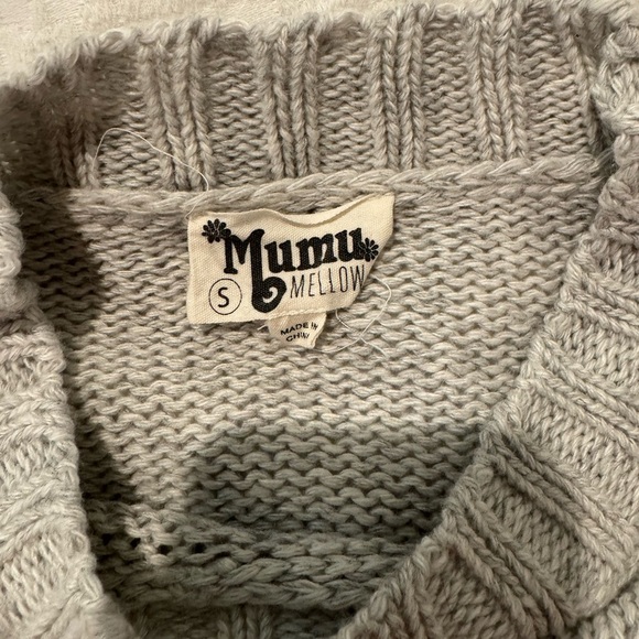 Show Me Your Mumu S Gray White Oversized Mellow Fireside Sweater Bull Skull - Picture 4 of 8